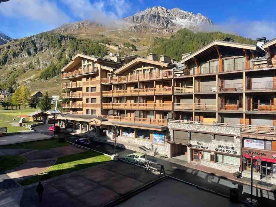 Central 3 Bedroom Chalet With Balcony Val-dʼIsère Exterior foto
